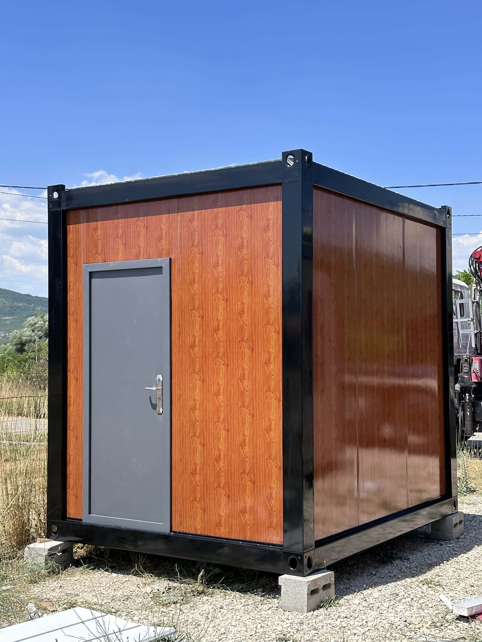 Mini Standard wood – modularni kontejner 3 × 2.4 × 2.8 m, fotografija 1