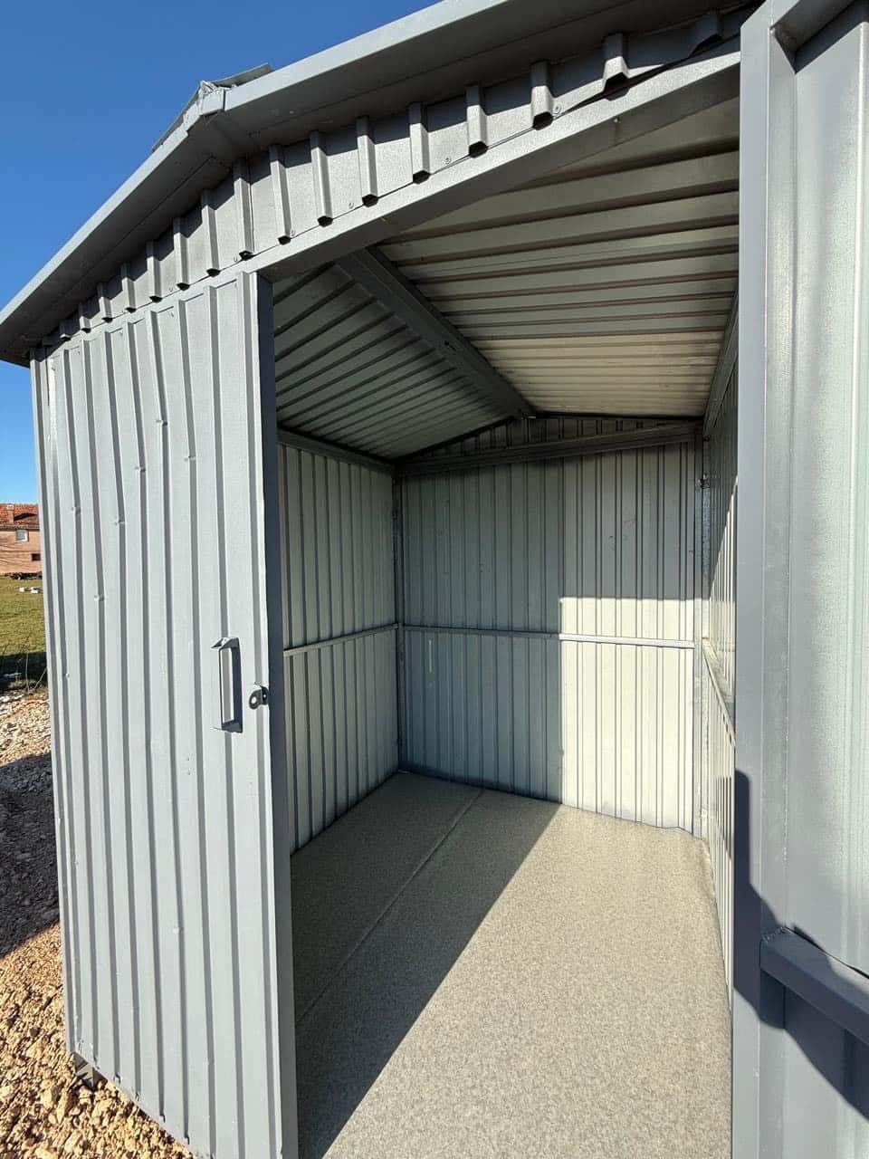 Metalno skladište – modularni kontejner 1.9 × 1.9 × 2 m, fotografija 1